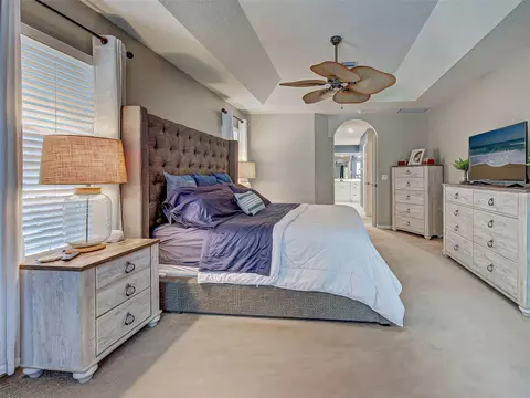 Bedroom - 1303 E Gate Dr, Venice, FL 34285 photo 3 of 7