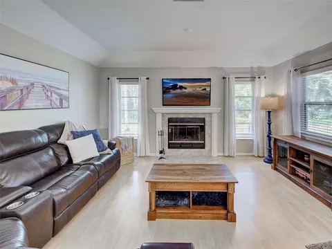 Living - 1303 E Gate Dr, Venice, FL 34285 photo 1 of 4