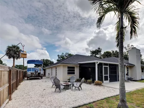 Exterior - 1303 E Gate Dr, Venice, FL 34285 photo 14 of 21