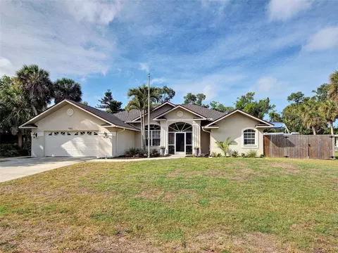 1303 E Gate Dr, Venice, FL 34285