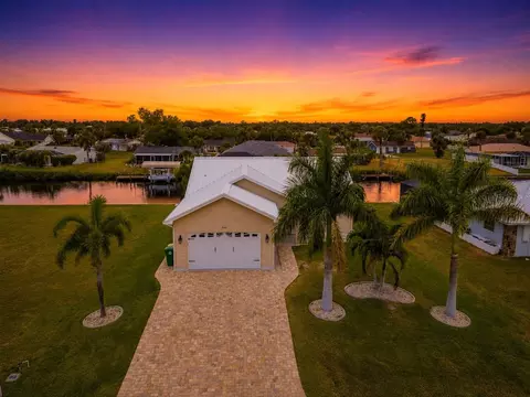 4462 Ewing Cir, Port Charlotte, FL 33948