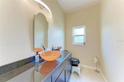 Bath - 17612 White Fox Dr, Parrish, FL 34219 photo 4 of 4