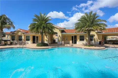 Exterior - 184 Explorer Dr, Osprey, FL 34229 photo 3 of 4