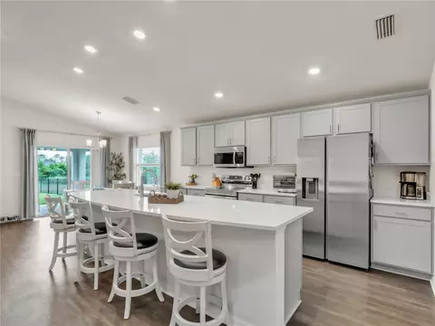 Kitchen - 16519 66th Ln E, Parrish, FL 34219 photo 2 of 5
