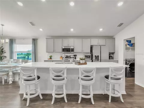 Kitchen - 16519 66th Ln E, Parrish, FL 34219 photo 3 of 5