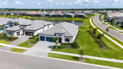4709 Cedron Ct, Sarasota, FL 34240