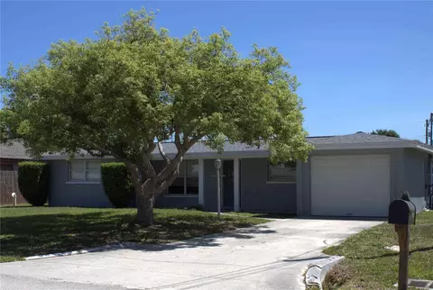 3219 Cambridge Dr, Sarasota, FL 34232