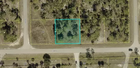 4103 E 23rd St, Alva, FL 33920