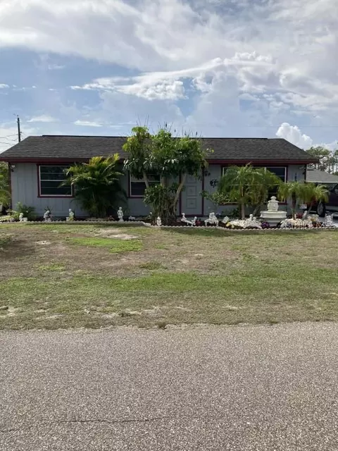 18071 Clanton Ave, Port Charlotte, FL 33948