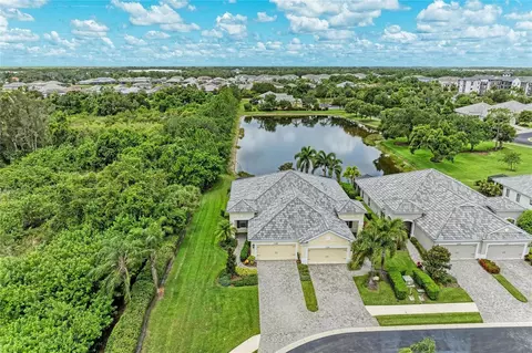 1936 Orange Lake Cv, Bradenton, FL 34211