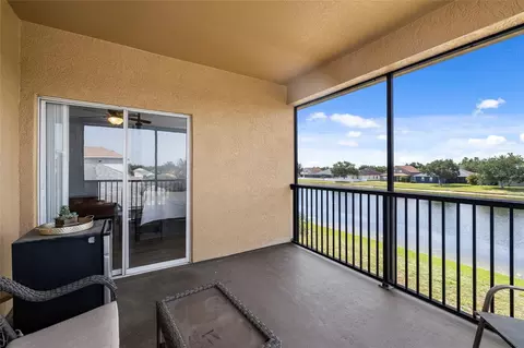 Exterior - 2351 123rd Pl E, Parrish, FL 34219 photo 4 of 9