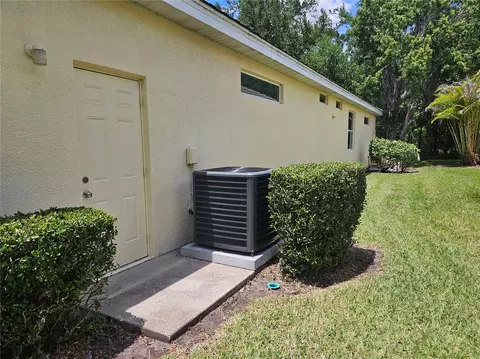 Exterior - 12112 Maple Ridge Dr, Parrish, FL 34219 photo 7 of 13