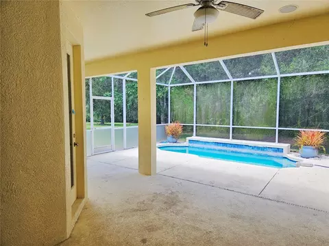 Exterior - 12112 Maple Ridge Dr, Parrish, FL 34219 photo 4 of 13