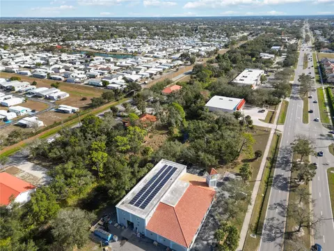 841 E Venice Ave, Venice, FL 34285 photo 15
