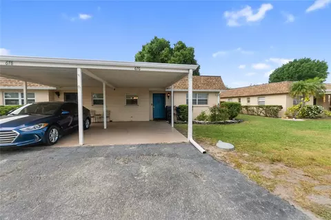 676 Park Cir, Bradenton, FL 34207