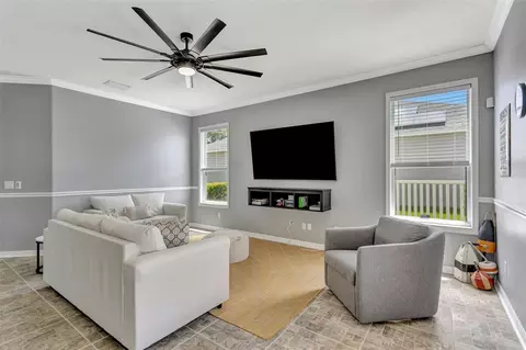 Living - 3010 42nd Ave E, Bradenton, FL 34208 photo 1 of 3