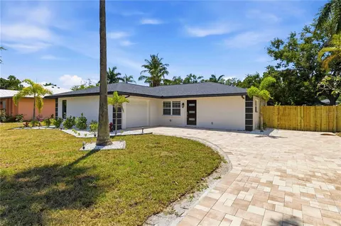 1016 71st St NW, Bradenton, FL 34209