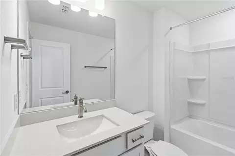 Bath - 13824 Sunlight Meadow Dr, Riverview, FL 33578 photo 5 of 5