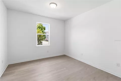 Bedroom - 13824 Sunlight Meadow Dr, Riverview, FL 33578 photo 5 of 11
