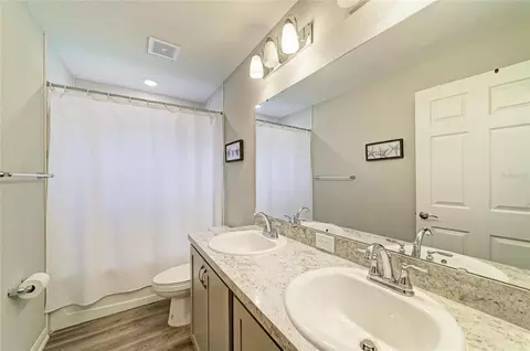 Bath - 6704 162nd Pl E, Parrish, FL 34219 photo 3 of 3