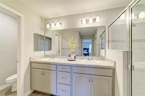 Bath - 6704 162nd Pl E, Parrish, FL 34219 photo 1 of 3