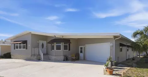 2108 Illinois Ave, Bradenton, FL 34207