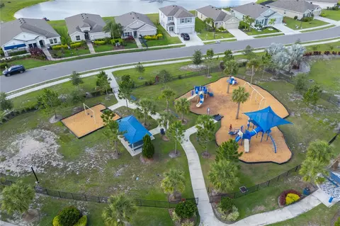 View/Area - 10113 Charlotte Dr, Parrish, FL 34219 photo 2 of 11