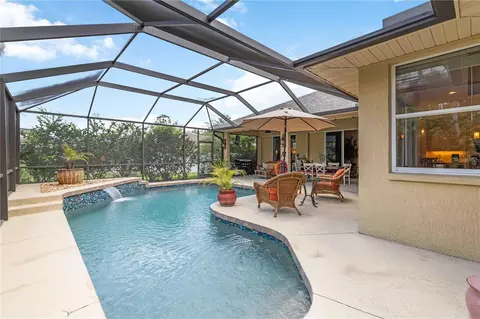Exterior - 13720 18th Pl E, Bradenton, FL 34212 photo 8 of 13