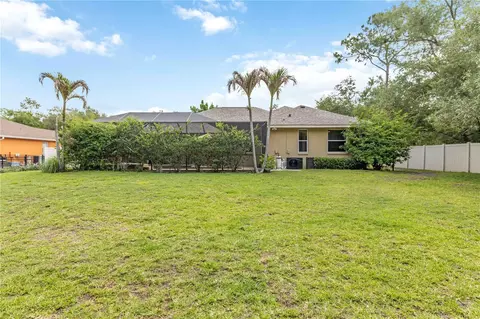 Exterior - 13720 18th Pl E, Bradenton, FL 34212 photo 13 of 13