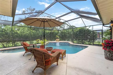 Exterior - 13720 18th Pl E, Bradenton, FL 34212 photo 3 of 13