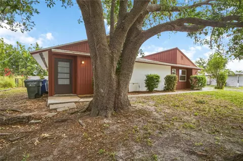 6909 Brentford Rd, Sarasota, FL 34241