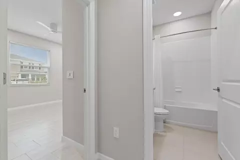 Entry Way - 12423 Nantahala Run, Parrish, FL 34219 photo 4 of 5
