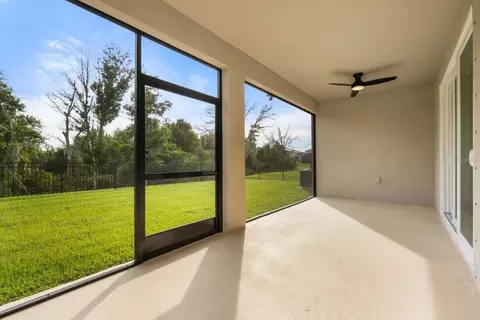 Exterior - 12423 Nantahala Run, Parrish, FL 34219 photo 4 of 13