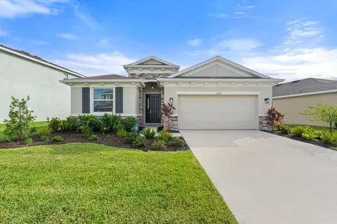 Exterior - 12423 Nantahala Run, Parrish, FL 34219 photo 11 of 13