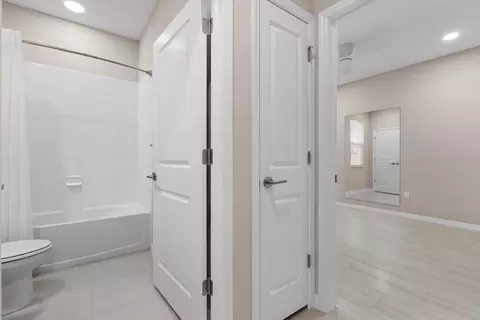 Entry Way - 12423 Nantahala Run, Parrish, FL 34219 photo 5 of 5