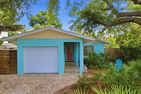 845 Highland St, Sarasota, FL 34234