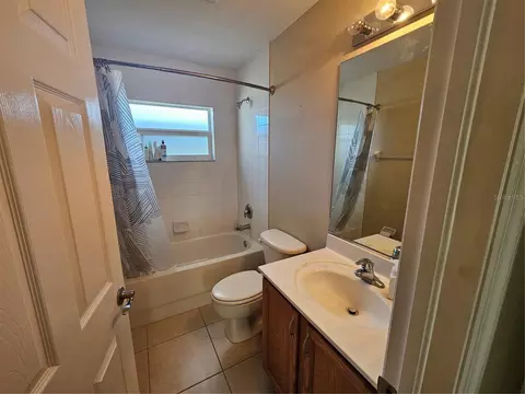 Bath - 779 Nectar Rd, Venice, FL 34293 photo 1 of 4