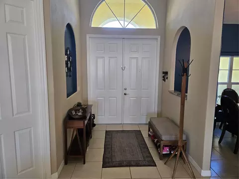 Entry Way - 779 Nectar Rd, Venice, FL 34293 photo 4 of 5