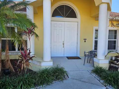 Entry Way - 779 Nectar Rd, Venice, FL 34293 photo 1 of 5