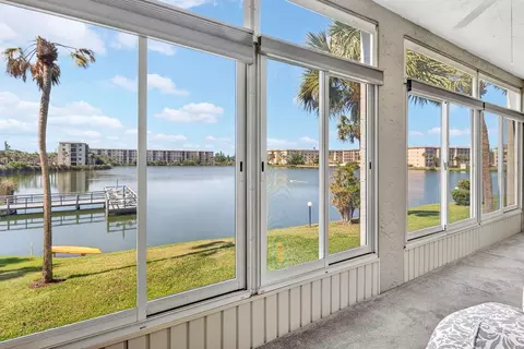 3344 Lake Bayshore Dr #P205, Bradenton, FL 34205