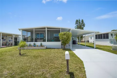 512 Imperial Dr, North Port, FL 34287