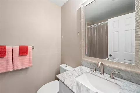 Bath - 8825 White Sage Loop, Lakewood Ranch, FL 34202 photo 1 of 2