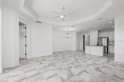 Living - 14632 Barefoot Ln, Parrish, FL 34219 photo 3 of 4