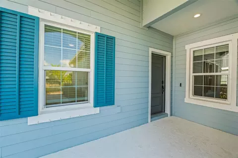 Exterior - 14632 Barefoot Ln, Parrish, FL 34219 photo 2 of 12