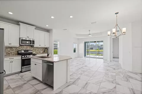 Kitchen - 14632 Barefoot Ln, Parrish, FL 34219 photo 1 of 3