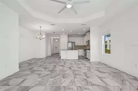 Living - 14632 Barefoot Ln, Parrish, FL 34219 photo 4 of 4