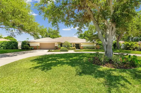 2211 50th St W, Bradenton, FL 34209