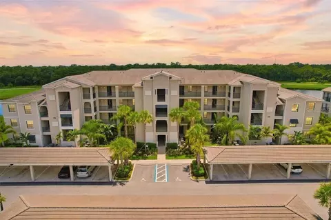 17704 Gawthrop Dr #201, Bradenton, FL 34211