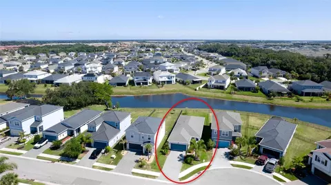 5764 Bungalow Grove Ct, Palmetto, FL 34221