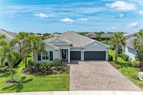 12151 Cranston Way, Lakewood Ranch, FL 34211